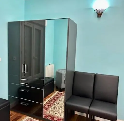 Appartement Apparemment - Tour Eiffel - Grenelle *
