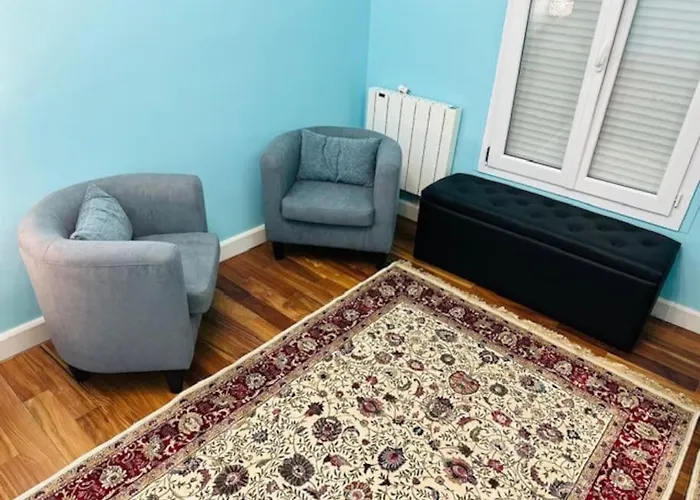 Apparemment - Tour Eiffel - Grenelle *