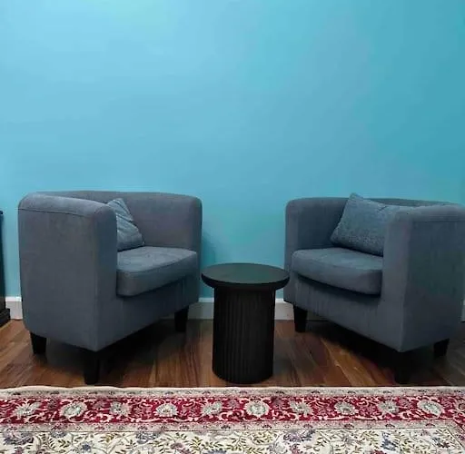 Apparemment - Tour Eiffel - Grenelle Paris